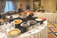 Golden Hotel image 28